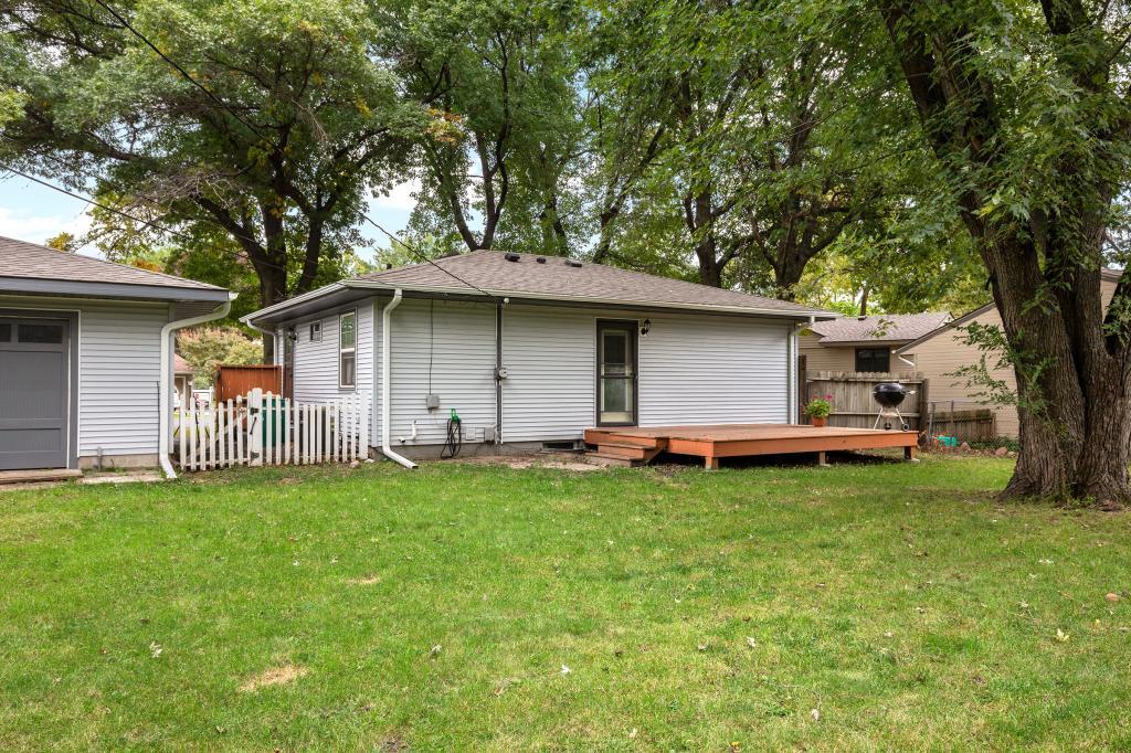 112 Keith Road Circle Pines, MN 55014 - Photo 20 of 31 Gallery Image 20