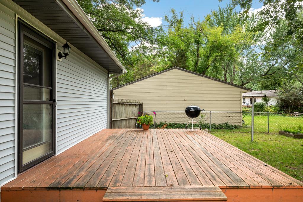 112 Keith Road Circle Pines, MN 55014 - Photo 22 of 31 Gallery Image 22