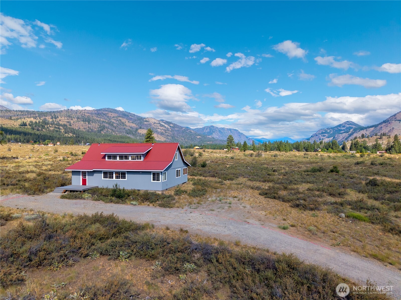 7 Arrowhead Road Winthrop, WA 98862 - Photo 2 of 40