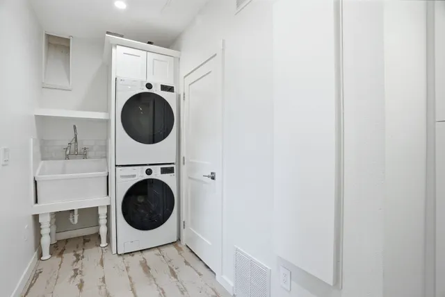 $565,000 | 5712 West 57th Avenue, Spokane, WA 99224