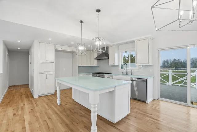 $565,000 | 5712 West 57th Avenue, Spokane, WA 99224