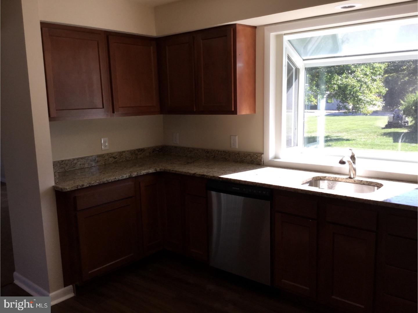 61 Fordham Road Pennsville, NJ 08070 - Photo 4 of 20 Gallery Image 4