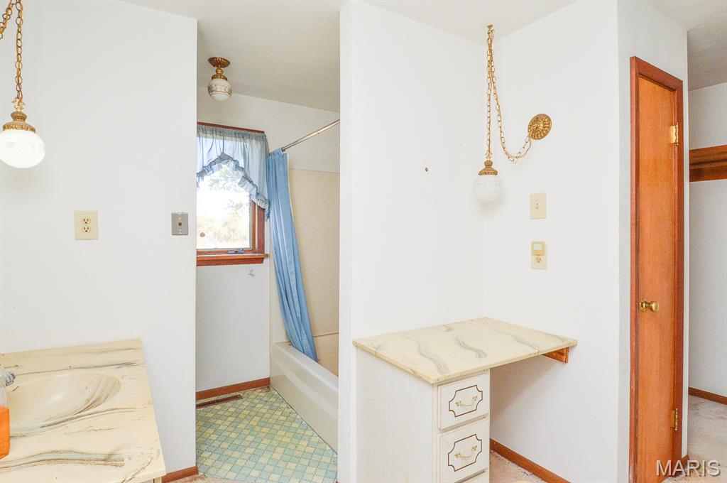 5433 Kraft Road Freeburg, IL 62243 - Photo 18 of 22