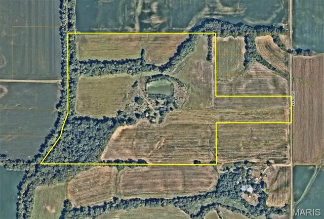 $356,000 | 5433 Kraft Road, Freeburg, IL 62243