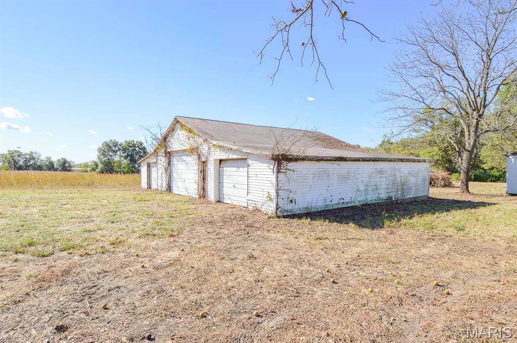 5433 Kraft Road Freeburg, IL 62243 - Photo 8 of 22