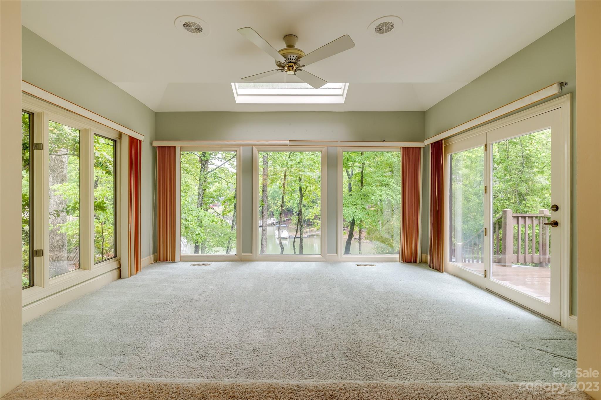 16 Sunrise Point Road Lake Wylie, SC 29710 - Photo 17 of 42 Gallery Image 17