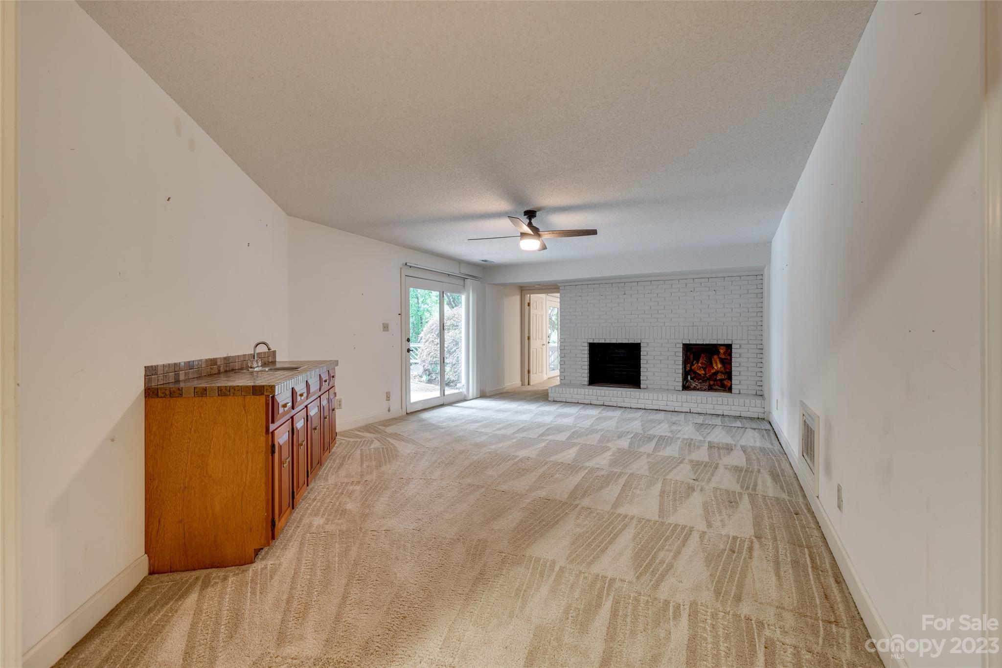 16 Sunrise Point Road Lake Wylie, SC 29710 - Photo 28 of 42 Gallery Image 28