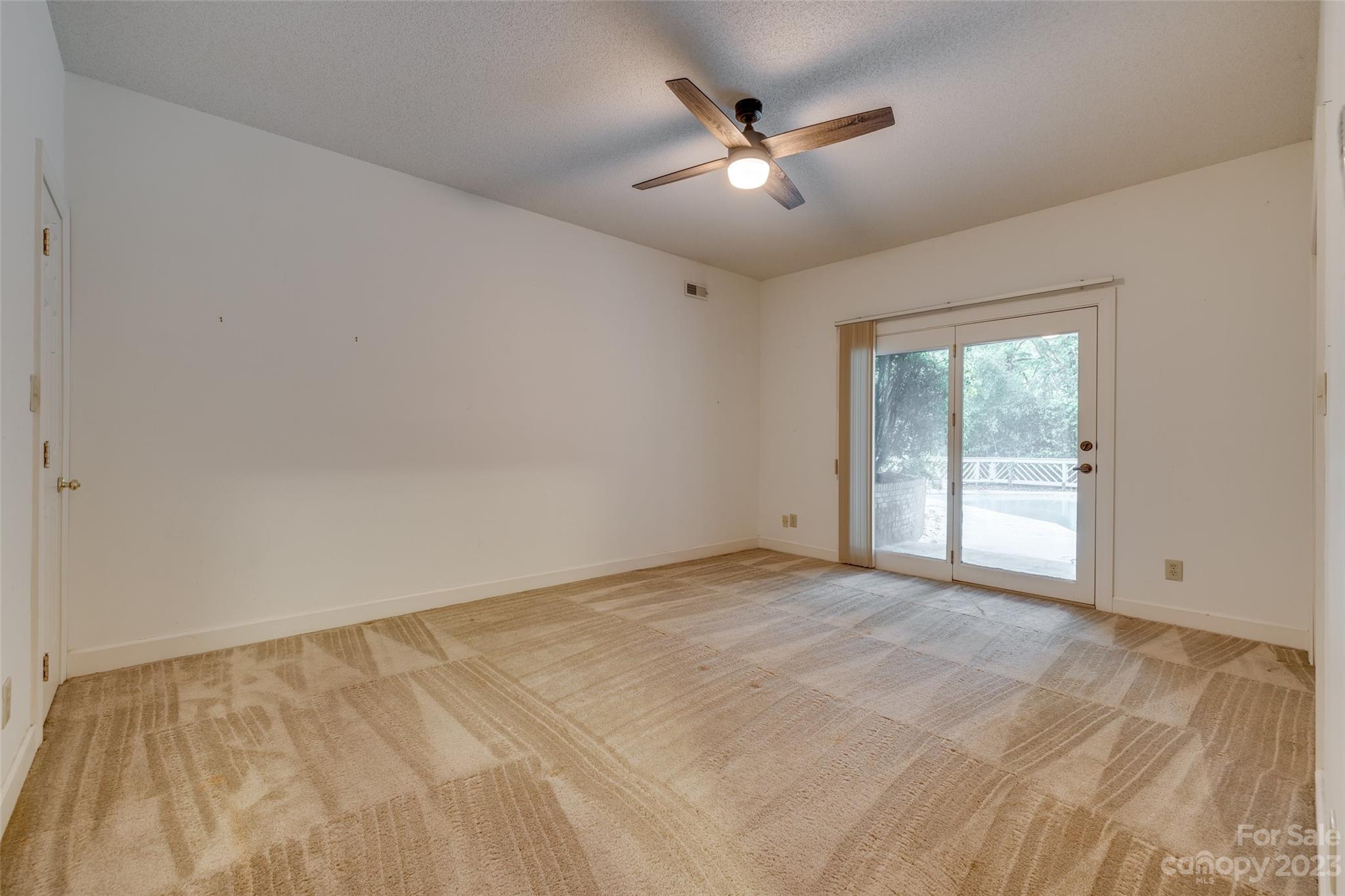 16 Sunrise Point Road Lake Wylie, SC 29710 - Photo 32 of 42 Gallery Image 32