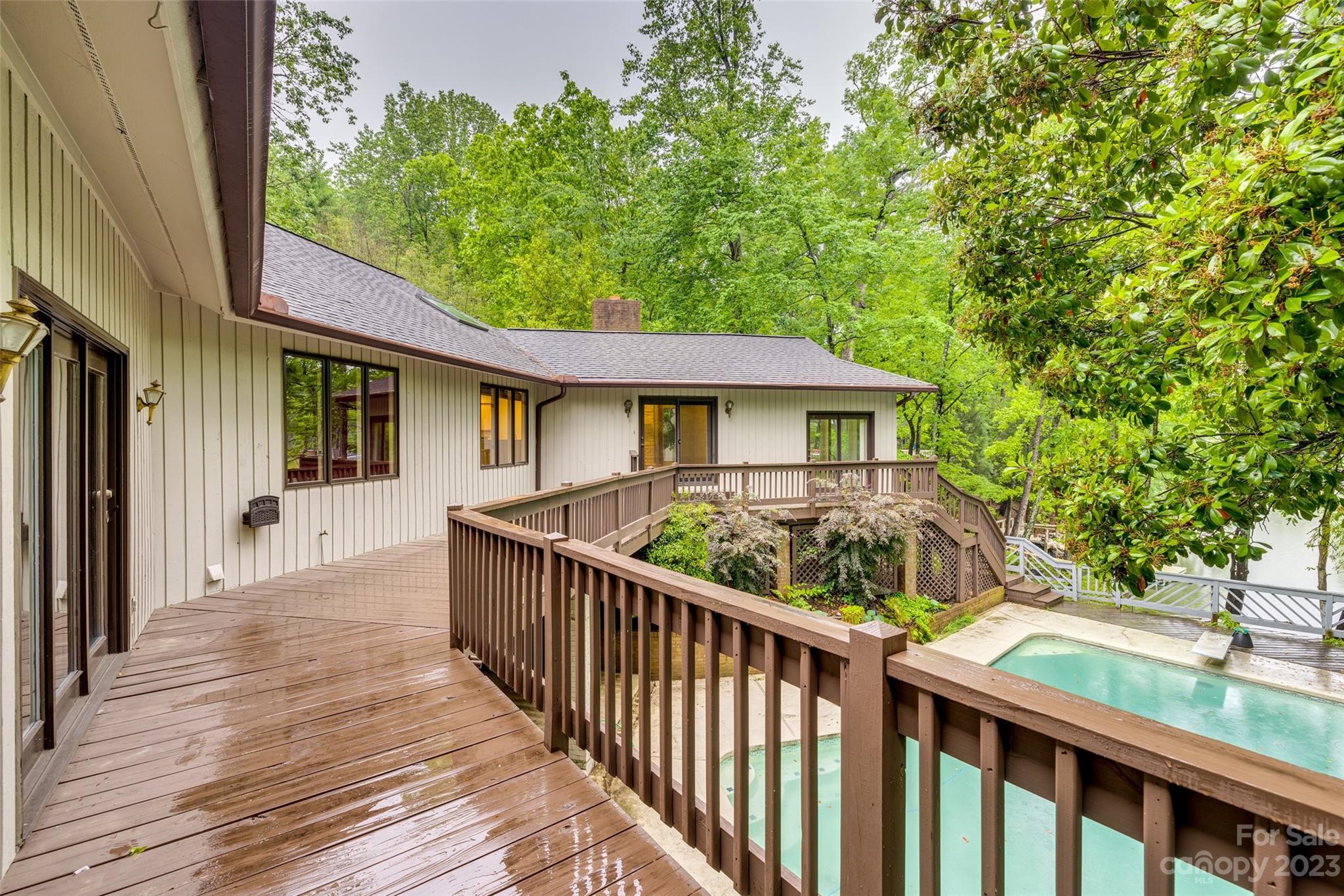 16 Sunrise Point Road Lake Wylie, SC 29710 - Photo 33 of 42 Gallery Image 33