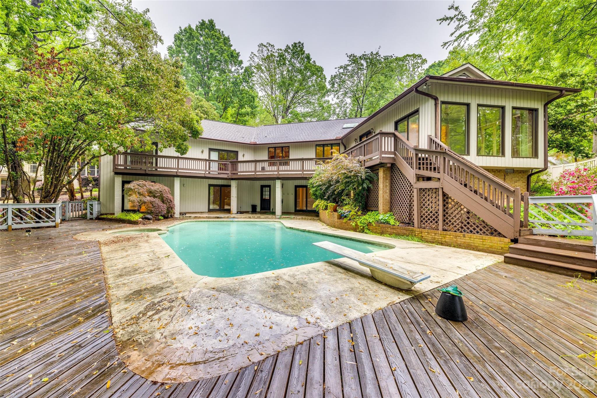 16 Sunrise Point Road Lake Wylie, SC 29710 - Photo 36 of 42 Gallery Image 36