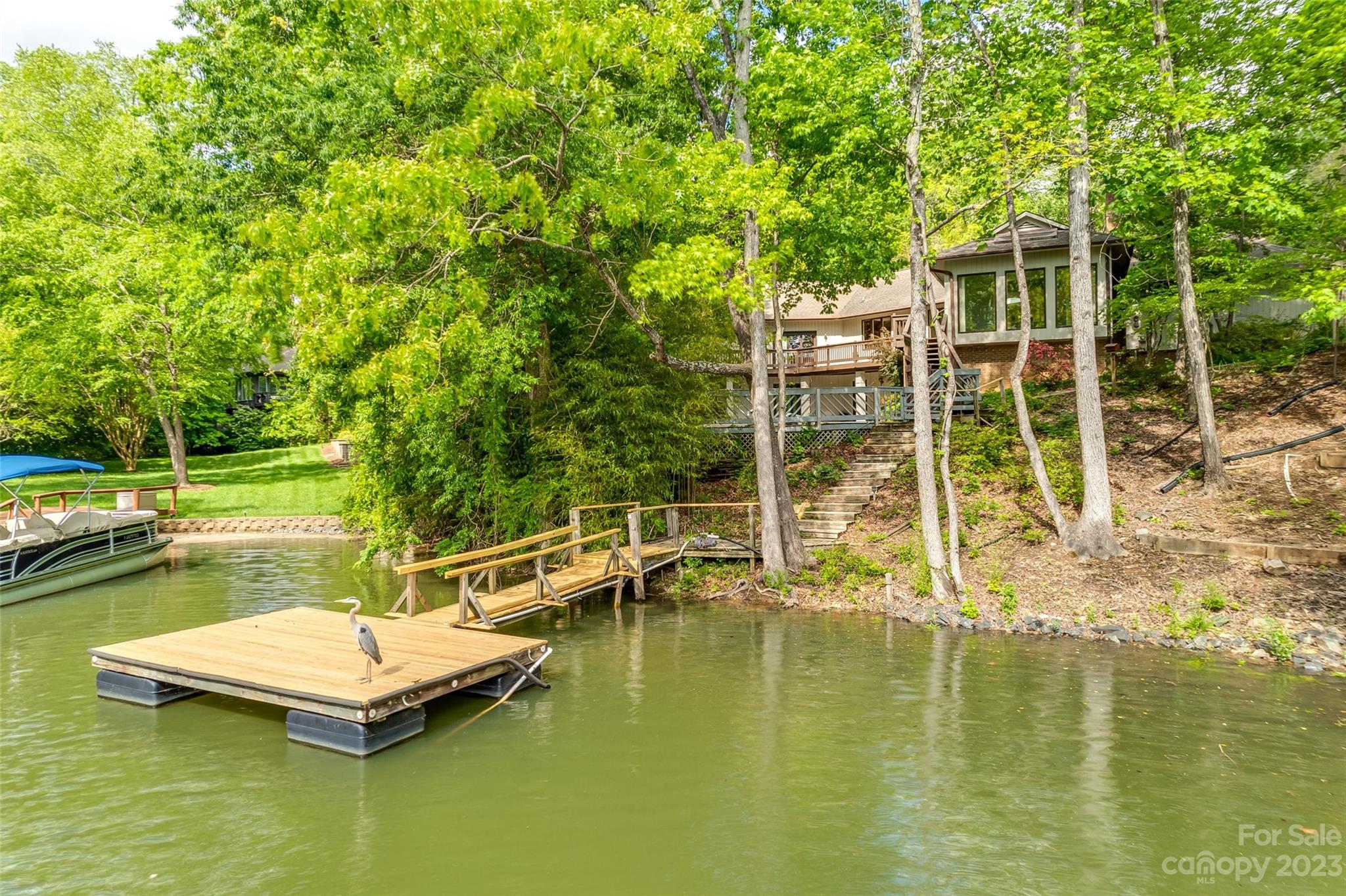 16 Sunrise Point Road Lake Wylie, SC 29710 - Photo 39 of 42 Gallery Image 39