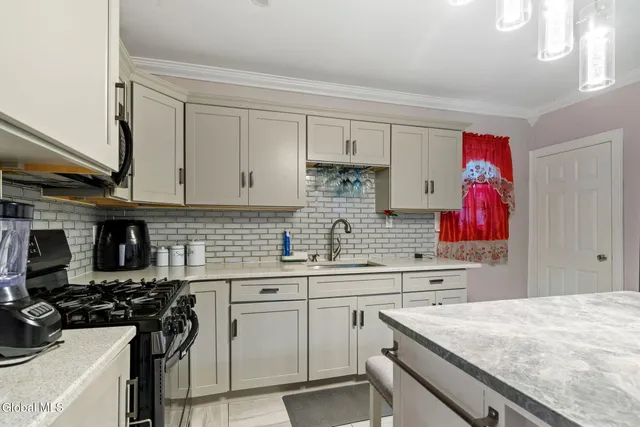 $332,900 | 222 Duane Avenue, Schenectady, NY 12307