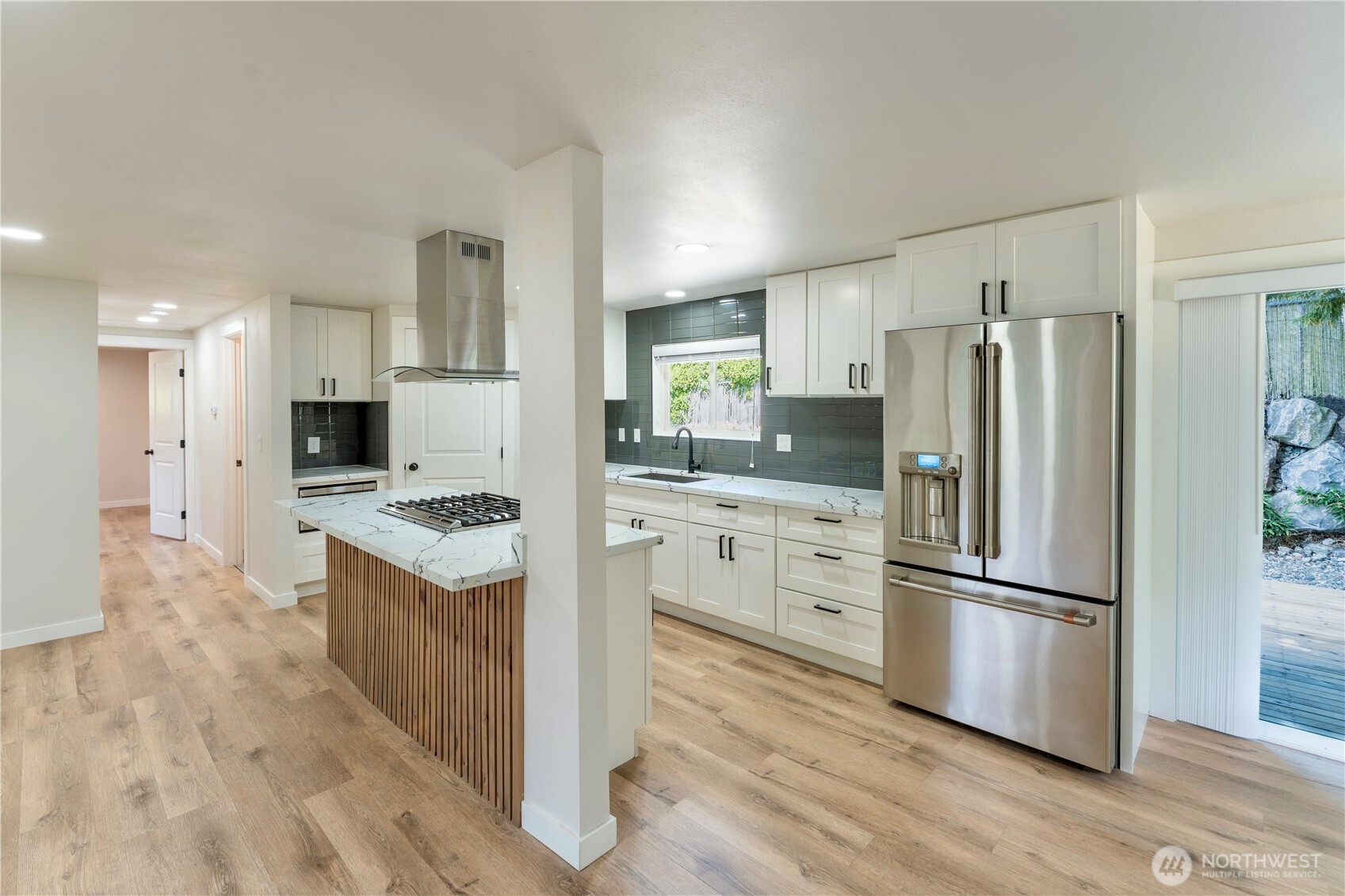 607 244th Street Southwest Bothell, WA 98021 - Photo 6 of 29