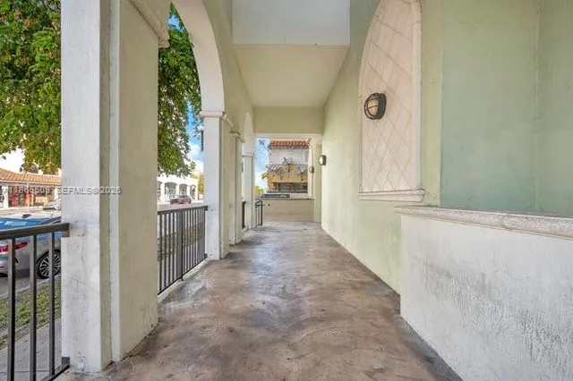 $2,299 | 435 Southwest 12th Avenue, Unit 507, Miami, FL 33130