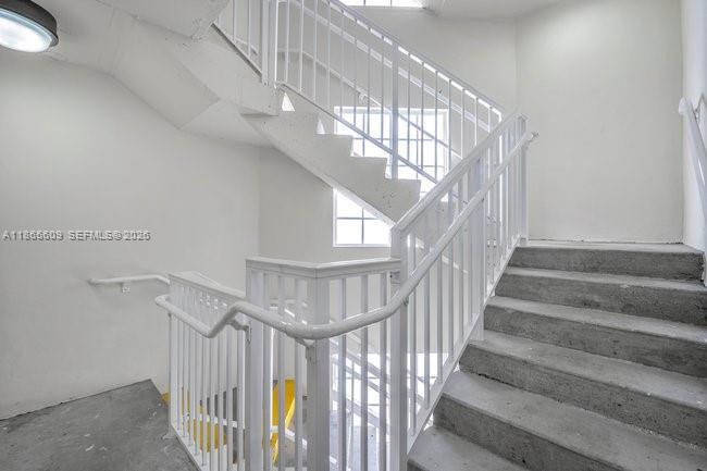 435 Southwest 12th Avenue, Unit 507 Miami, FL 33130 - Photo 23 of 25