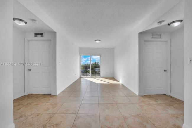435 Southwest 12th Avenue, Unit 507 Miami, FL 33130 - Photo 4 of 25