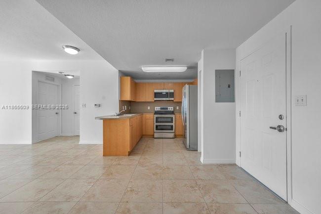 435 Southwest 12th Avenue, Unit 507 Miami, FL 33130 - Photo 7 of 25