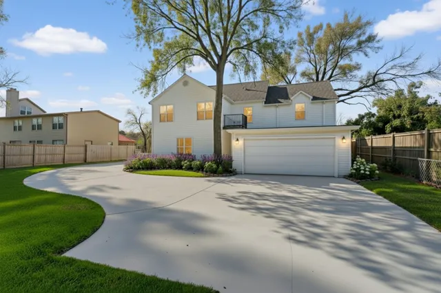 $550,000 | 3415 Southmore Boulevard, Houston, TX 77004