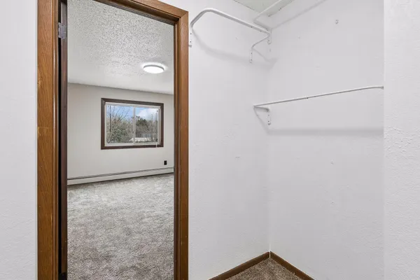 $154,000 | 14620 Garrett Avenue, Unit 304, Apple Valley, MN 55124