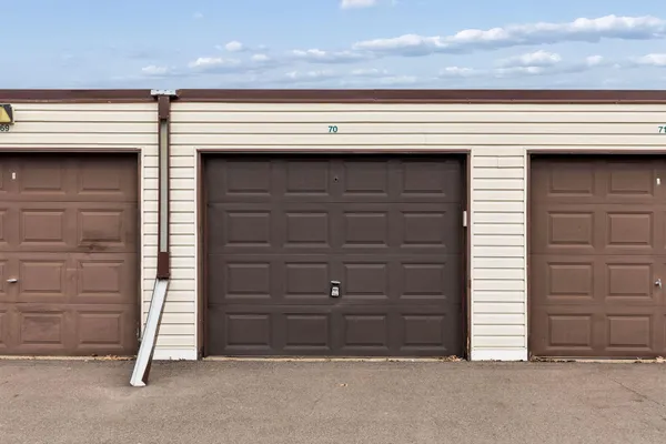 $154,000 | 14620 Garrett Avenue, Unit 304, Apple Valley, MN 55124