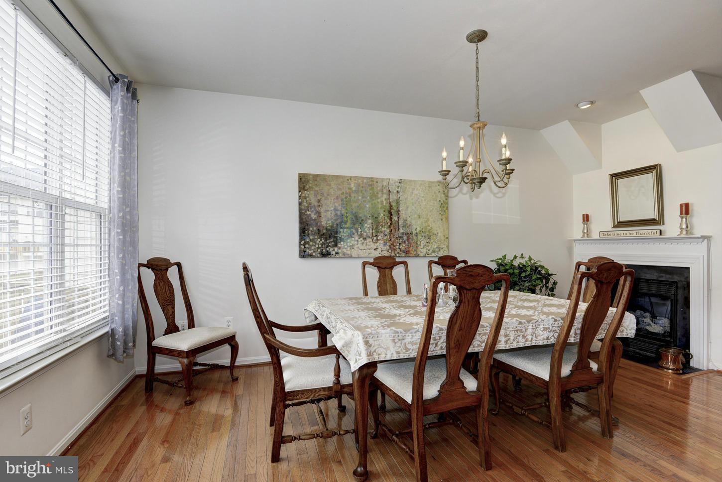 4929 Chaste Tree Place Woodbridge, VA 22192 - Photo 23 of 29 Eat in Kitchen with fireplace