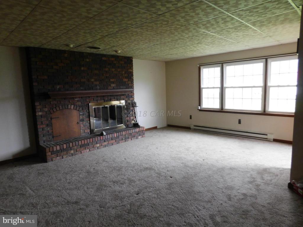 3294 Sackertown Road Crisfield, MD 21817 - Photo 4 of 8 Gallery Image 4