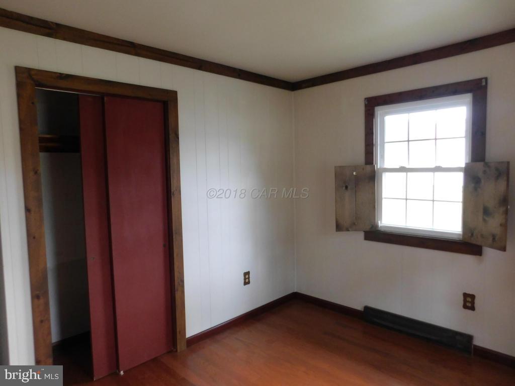 3294 Sackertown Road Crisfield, MD 21817 - Photo 7 of 8 Gallery Image 7