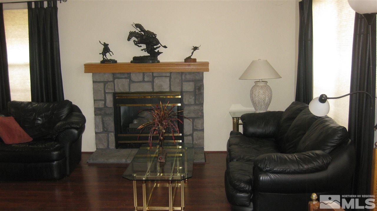6357 Walnut Creek Road Reno, NV 89523 - Photo 3 of 14 Photo 3