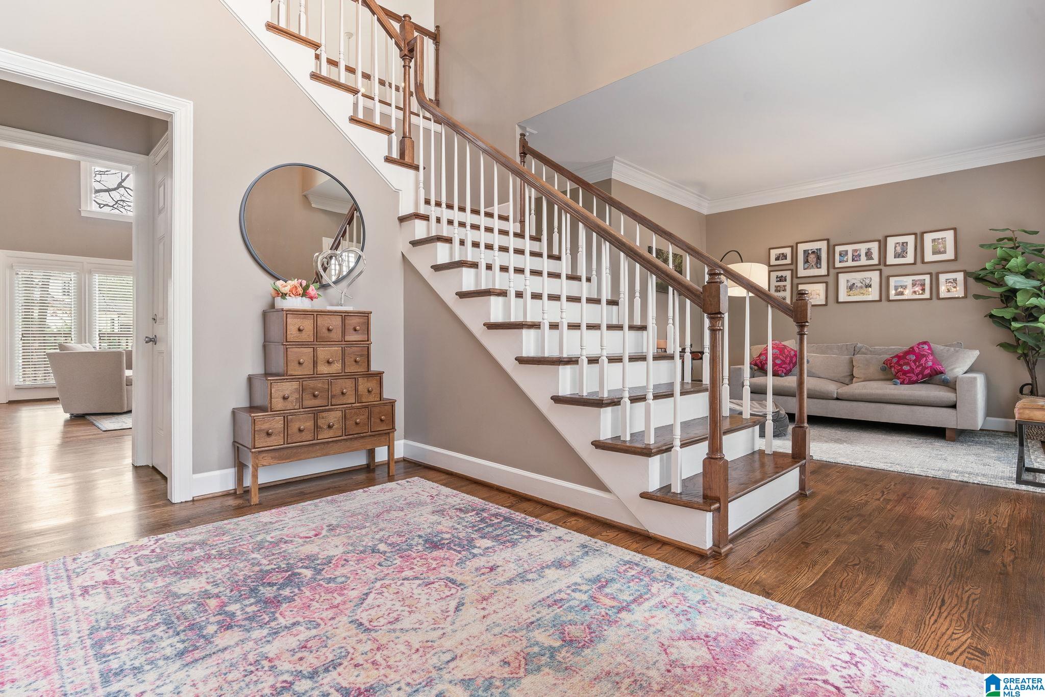 2701 Ridge Crest Circle Birmingham, AL 35243 - Photo 5 of 64