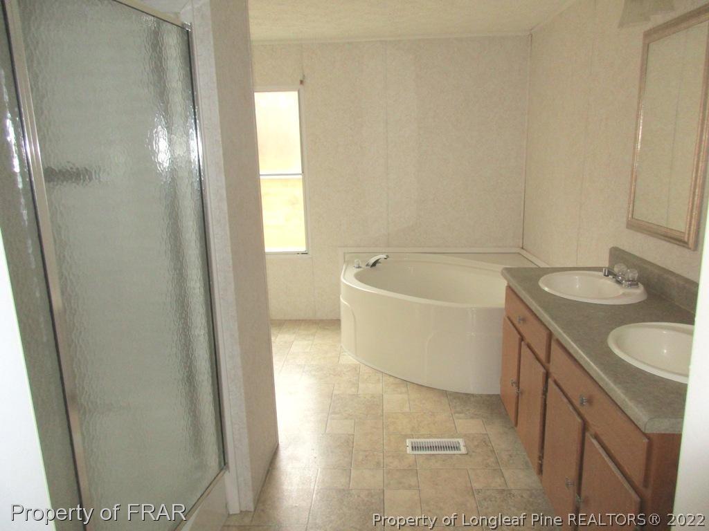 618 HL Locklear Road Pembroke, NC 28372 - Photo 7 of 12 Gallery Image 7