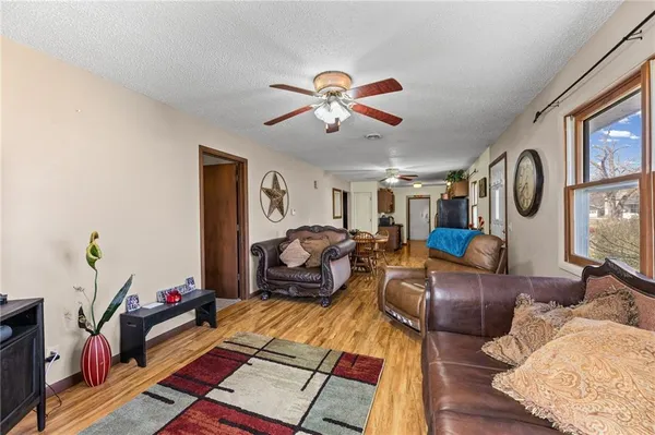 $125,000 | 3 West Douglas Street, Iola, KS 66749
