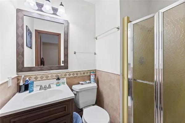 $147,500 | 3 West Douglas Street, Iola, KS 66749