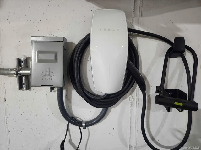 $625,000 | 30 Beekman Street, Unit 207, Beacon, NY 12508