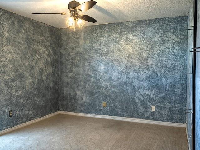 2405 Country Valley Road Garland, TX 75041 - Photo 22 of 36