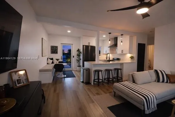 $3,000 | 295 Northwest 117th Street, Unit 295, Miami, FL 33168