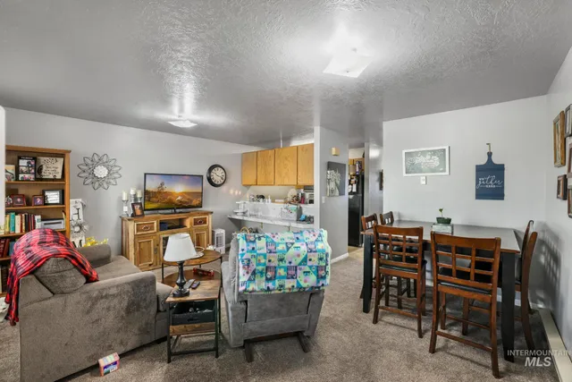 $140,000 | 502 Yakima Avenue, Filer, ID 83328