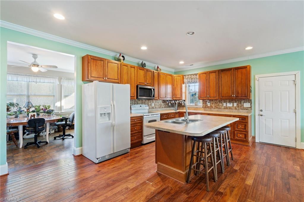 261 Nabors Road Statesville, NC 28677 - Photo 8 of 24