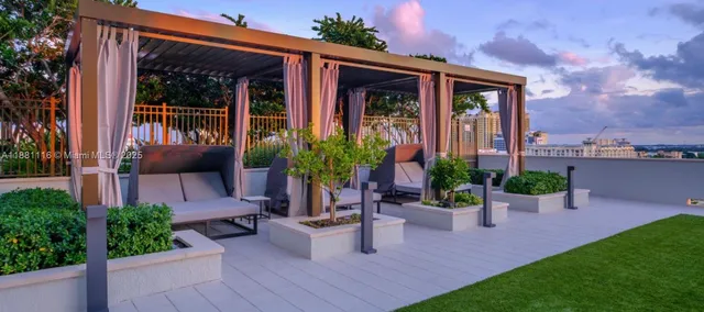 $3,512 | 591 Evernia Street, Unit A6, West Palm Beach, FL 33401