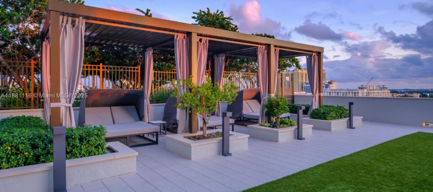 591 Evernia Street, Unit A15 West Palm Beach, FL 33401 - Photo 15 of 36