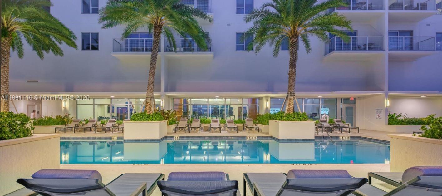 591 Evernia Street, Unit A15 West Palm Beach, FL 33401 - Photo 2 of 36