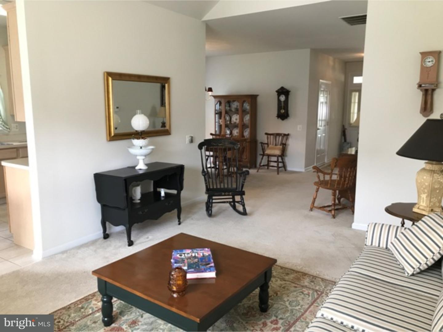 6 McCay Way Delanco, NJ 08075 - Photo 3 of 15 Living Room