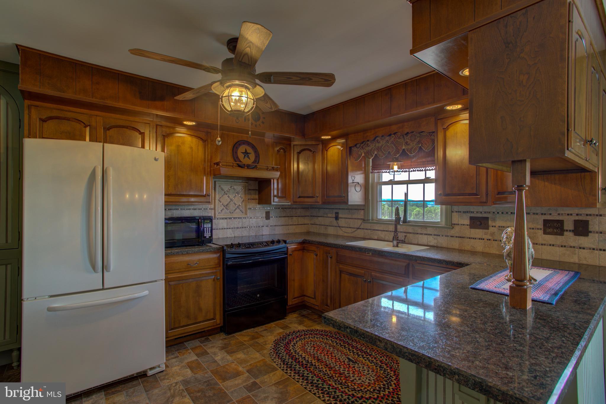 2485 Rothsville Road Lititz, PA 17543 - Photo 21 of 64