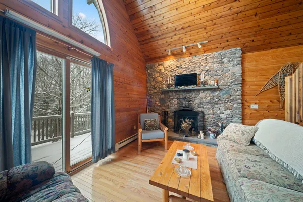 $374,900 | 1958 Highway 212, Smyrna Mills, ME 04780