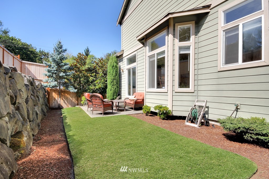 4101 Northeast 27th Place Renton, WA 98059 - Photo 22 of 23