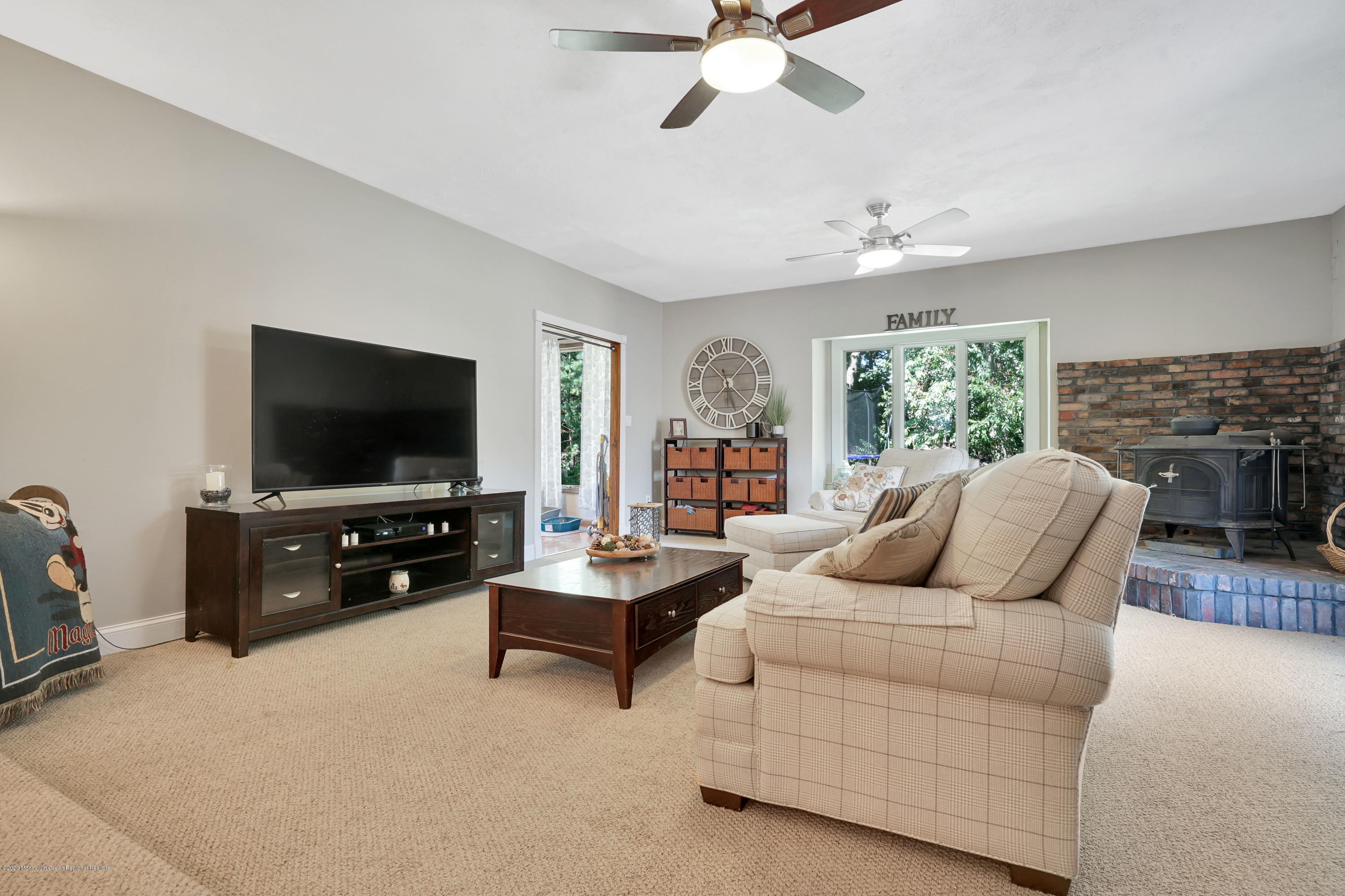 751 Hardean Road Brick, NJ 08724 - Photo 13 of 47 018_dsc05841