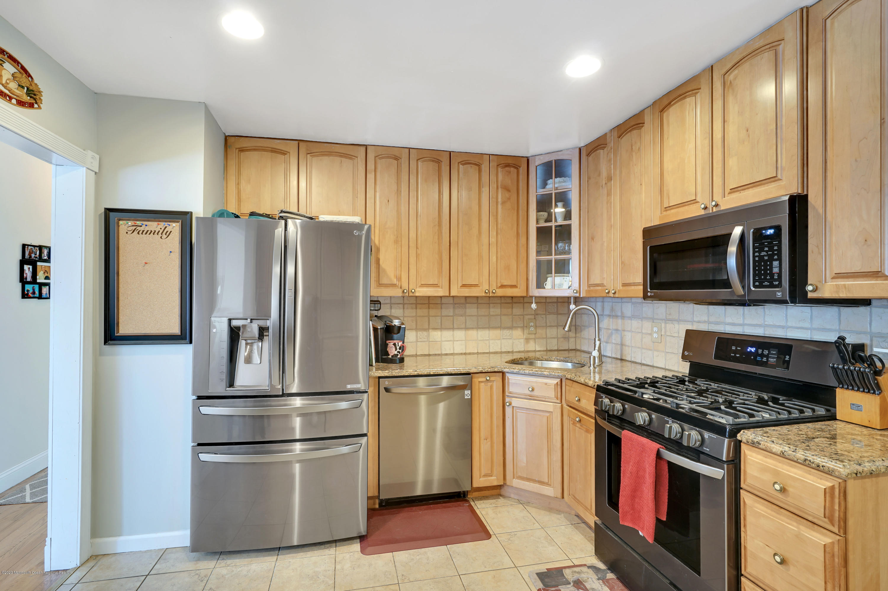 751 Hardean Road Brick, NJ 08724 - Photo 17 of 47 024_dsc05766