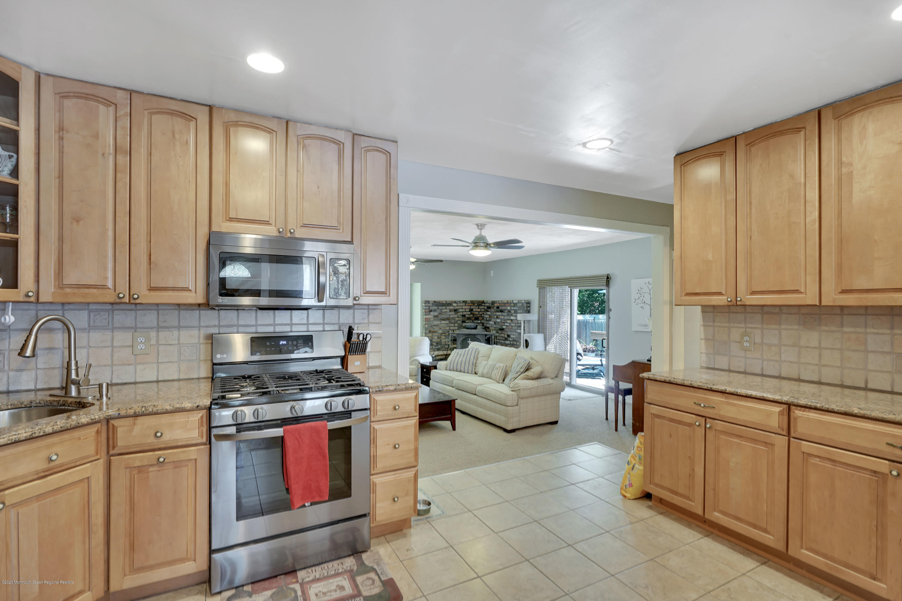 751 Hardean Road Brick, NJ 08724 - Photo 18 of 47 025_dsc05776
