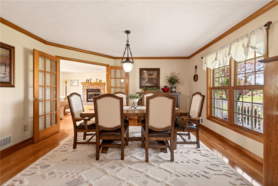 3249 Big Ridge Road Ogden, NY 14559 - Photo 10 of 50 Ding room with Glass French doors to Great room