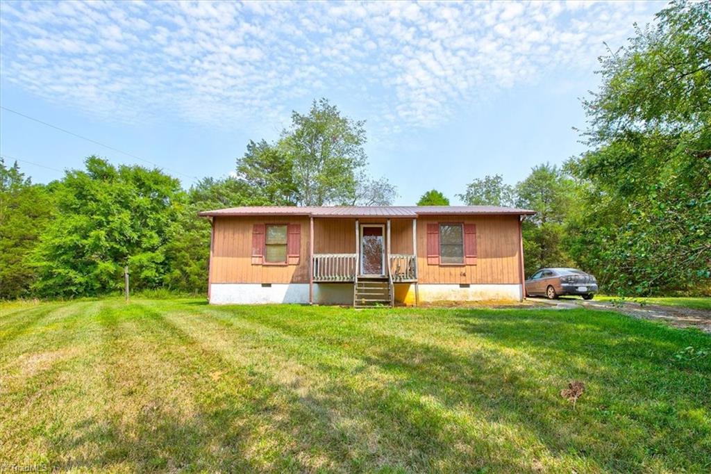 2071 Wilson Road, Unit 5 Linwood, NC 27299 - Photo 4 of 40 176 Leighanna (4)