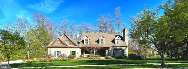 $1,060,000 | 1214 Quail Hollow Road, Hummelstown, PA 17036